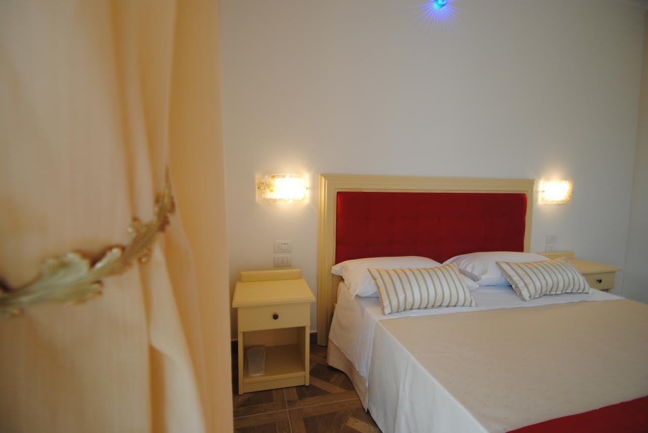Il Salice Hotel Civitella Del Tronto Exterior photo